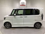 購入後も自社指定整備工場完備でお客様の愛車をしっかりサポート致します!御納車時には安全かつ安心してお乗り頂けるようホンダ専門知識を持つ整備スタッフが点検・整備・装備も説明をしてお渡ししております。