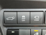 【パワーバックドア】スマートキーや運転席のボタンを押すだけでリアゲートが自動で開閉します!荷物を持っている時や、高い位置にあるバックドアを閉める際に便利な機能です♪