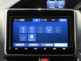 TV付きナビです。Bluetooth接続、ラジオ、CD/DVD再生も可能です