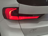 BMW伝統のL字型テールライト