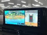 【アラウンドビューモニター】専用のカメラにより、上から見下ろしたような視点で360度クルマの周囲を確認することができます☆死角部分も確認しやすく、狭い場所での切り返しや駐車もスムーズに行えます。