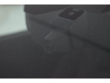 純正ドライブレコーダー装備です。録画した映像はWi-Fiによりスマホ、もしくはPCにてご確認いただけます。