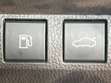 【パワーバックドア】スマートキーや運転席のボタンを押すだけでリアゲートが自動で開閉します!荷物を持っている時や、高い位置にあるバックドアを閉める際に便利な機能です♪
