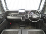 N-BOXカスタム ターボ 4WD 