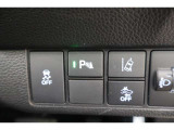パーキングセンサー機能付きですので駐車時とても便利です。