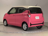 【ワイド保証】日産販売店の中古車には、無料で保証が付いています。走行距離無制限で、無料保証期間は1年間から。品質に自信があるから実現した、日産ならではの保証です。