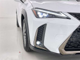 フォグランプ装着車です。暗い夜道の車両前方を明るく照らします