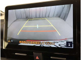 バックガイドモニターで、後方を確認しながら安心して駐車することができます。運転初心者も熟練者も必須の機能ですよ!