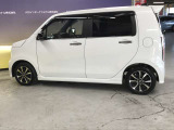 エンジンルーム、室内、クリーニング済みです。厳選したお車を屋内展示場にて展示中☆車両品質には自信がございます!ぜひ一度ご来店ください!!