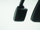 ◆ドライブレコーダー◆映像・音声などを記録する自動車用の装置です。 もしもの事故の際の記録はもちろん、旅行の際の思い出としてドライブの映像を楽しむことができます。