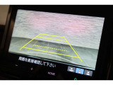 バックカメラが装備されており、後方の安全確認はもちろんのこと狭い場所での駐車や雨の日・夜間など視界の悪いコンディションでのストレスの軽減にもなります!