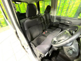 運転席シート廻りは使用感も少なく、良好な状態となっています。丁寧に使われていたことがよくわかりますね。