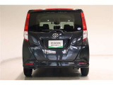 明るく視認性の良いLED式テール&ハイマウントストップランプ採用で、後続車に対して自車の存在をアピールすることて安全性を高めます!
