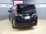 走りにこだわりながら収納力も持ち合わせたお車です。荷物を載せて軽快なドライブを楽しめますよ♪