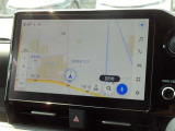 ディスプレイオーディオを装備。スマホとクルマをつなぐことで、これまでのナビに加えて、いろんなサービスが楽しめます。