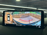 【360&deg;ビューモニター】専用のカメラにより、上から見下ろしたような視点で360度クルマの周囲を確認することができます☆死角部分も確認しやすく、狭い場所での切り返しや駐車もスムーズに行えます。