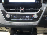 オートエアコン付き。