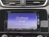 純正ナビが装着済です。フルセグTV・USB・ブルートゥース等様々なソースに対応してございます。