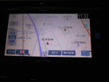 ナビゲーションを装備。多彩な機能で快適ドライブをアシスト。オーディオ機能も充実していますね。
