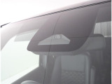 TOYOTA SAFETY SENSEは道路状況、車両状態、天候状態及びドライバーの操作状況などによっては、作動しない場所があります。あくまで運転補助機能です。