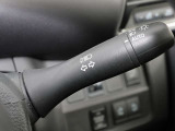 暗くなれば自動で点灯 『オートライト』