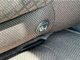 ISOFIX(後部座席)両サイド。小さなお子様のチャイルドシートを安心に取り付けできます☆