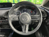 【純正革巻きステアリング】上質な革を使用することで、手にしっかり馴染みとても運転しやすいハンドルです♪