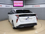 バックカメラが付いているので後方確認が非常にしやすいです。今や運転初心者も熟練者も必須装備!ついていて損はないですね♪