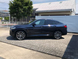 正規ディーラーのBMW専門メカニックが360&deg;納車前点検を徹底的にチェックいたします。点検整備料は車両価格に含まれ、法令12カ月点検が必要な場合も車両価格に含まれます。