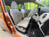 ドライバーによって運転しやすいポジションは異なり、あの車はどうなのか不安なこともありますよね。気になるお車は店頭で乗り込んでご確認いただけます♪