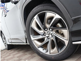 【車屋】として、長く車業界に従事した経験豊富なスタッフが在籍しております。