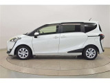 『トヨタ認定中古車』3つの安心を1台にセット!1.徹底した洗浄 2.車両検査証明書つき 3.ロングラン保証つき 全てをクリアした【安心】の証!詳しくスタッフまでお気軽にお問い合わせ下さい。