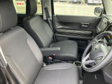 全車消毒済み。納車時にはもう一度キレイにいたしますので安心してお乗りいただけます♪【フロントアームレスト】付