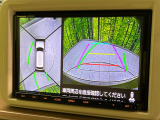 【全方位モニター用カメラ】専用のカメラにより、上から見下ろしたような視点で360度クルマの周囲を確認することができます☆死角部分も確認しやすく、狭い場所での切り返しや駐車もスムーズに行えます。