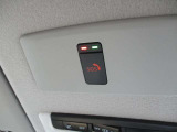 日産コネクトS0S装備されてます。(SOSコール使用するには申し込みが必要です。)
