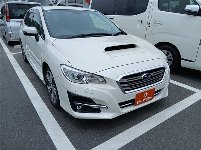 スバル レヴォーグ 