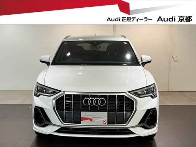 Q3 40 TDI クワトロ Sライン ディーゼル 4WD