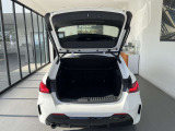 【展示場について】九州エリア最大級の展示場常時30台以上のBMWを展示しております。入庫する予定車両やNET掲載が間に合っていない車両も御座いますので是非一度お問い合わせ下さい。