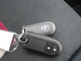 ご希望車の細部の写真をメールで送らせていただいております。来店ができない方でも指定いただいた箇所など何枚でもお送りいたします。