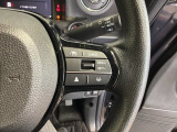 クルーズコントロールを装備しています。高速道路などで一定の速度で走ってくれるので運転が楽ですよ!速度を設定できますので、スピードの出しすぎにも注意できます。