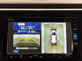 ★スマートパーキングアシスト★駐車時のハンドル操作をアシストしてくれます♪「バック駐車」と「縦列駐車」を行う時に、ハンドルが自動で回転し、車両を駐車スペースの白線の枠内へと導いてくれます。