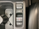 セレクターノブの下に、異なる加速感を楽しめるドライブモードスイッチがついています。一般道、スポーツ走行、エコ走行など、シーンに合わせて最適な加速感を楽しめるドライブモードスイッチです。