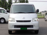 .埼玉県内で3店舗展開 本店 ミニバン〜MT車 セダン等 在庫50台 川越店 4WD・SUV専門店 在庫50台 グループ在庫150台以上
