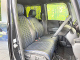 運転席シート廻りは使用感も少なく、良好な状態となっています。丁寧に使われていたことがよくわかりますね。