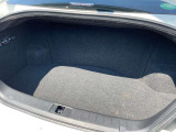 荷物を積むに十分なトランクスペース