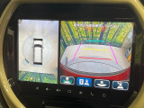 【全方位モニター用カメラ】専用のカメラにより、上から見下ろしたような視点で360度クルマの周囲を確認することができます☆死角部分も確認しやすく、狭い場所での切り返しや駐車もスムーズに行えます。