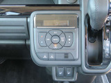エアコンは非常に操作がしやすく、運転席、助手席共にシートヒーターが装備されています。