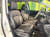運転席シート廻りは使用感も少なく、良好な状態となっています。前オーナー様が丁寧に使っていたことがよくわかりますね。