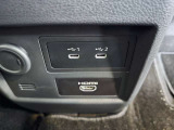 運転席は視認性や操作性を重視したつくりで、どなたでも扱いやすく快適にお乗りいただけます。清掃を行い、安心してご覧いただける状態で展示しております。