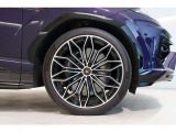 Rims Galanthus 23'' shiny black diamond finished